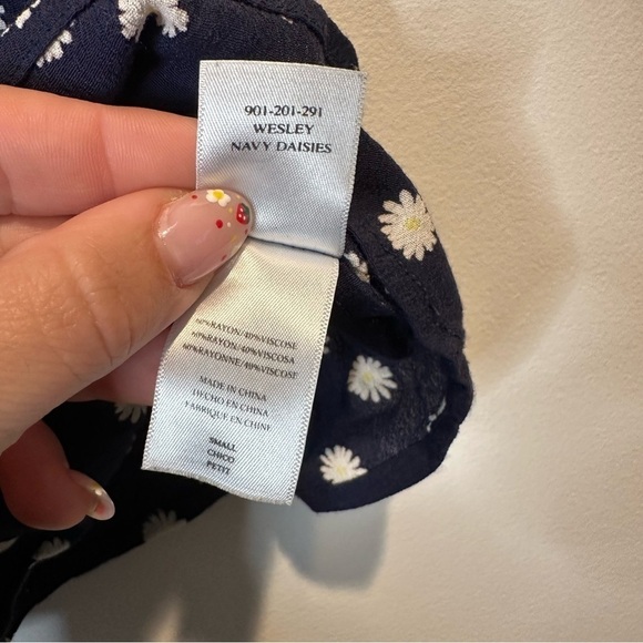 Rails Women’s Wesley Flowy Mini Skirt in Navy Daises Size Small - Picture 5 of 8